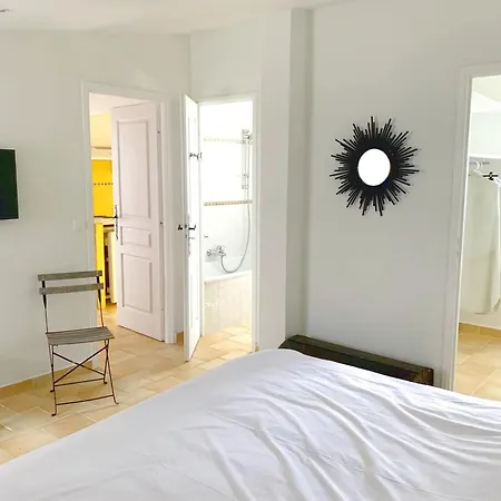 Lägenhet Spacious Family House Summer