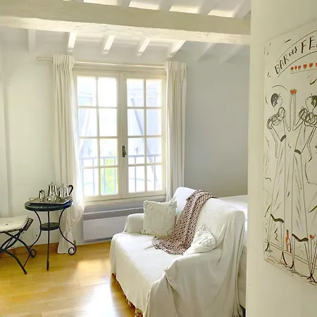 Spacious Family House Summer